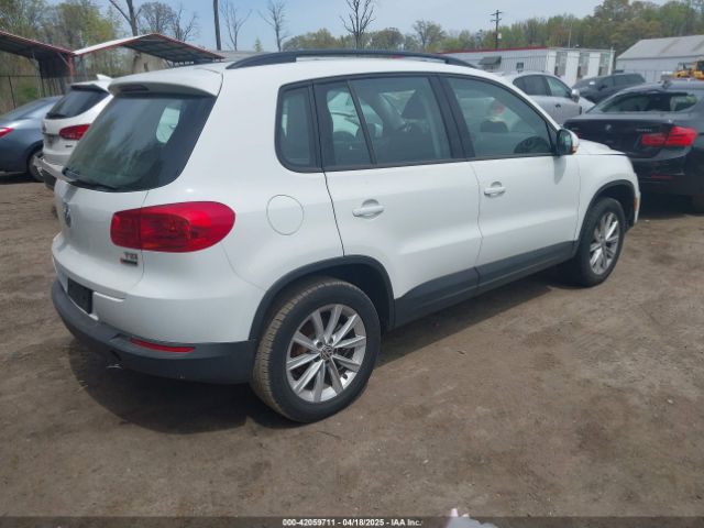 WVGBV7AX8HK054298 Volkswagen Tiguan 2.0t/2.0t S