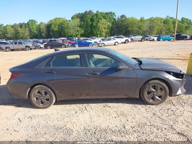 5NPLS4AG6MH034172 Hyundai ELANTRA SEL