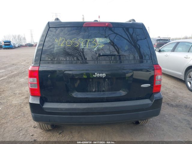 1C4NJPFAXED529189 Jeep Patriot Latitude