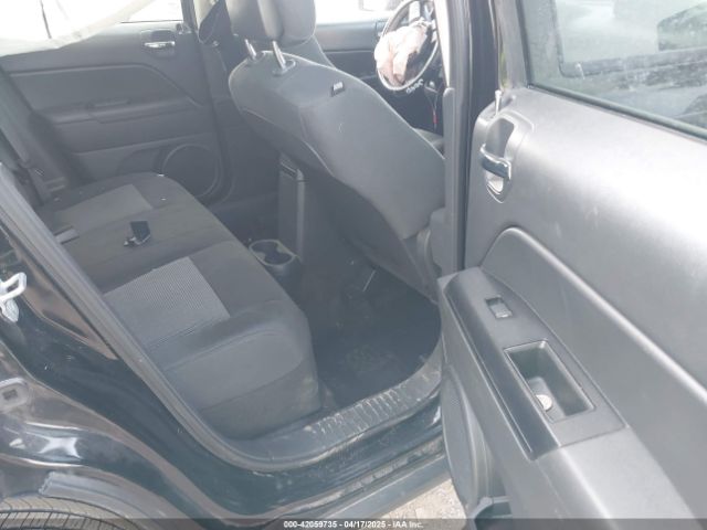 1C4NJPFAXED529189 Jeep Patriot Latitude
