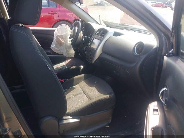 3N1CN7AP9KL830603 Nissan Versa 1.6 Sv