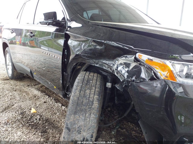 1GNERFKW2JJ189687 Chevrolet Traverse Ls