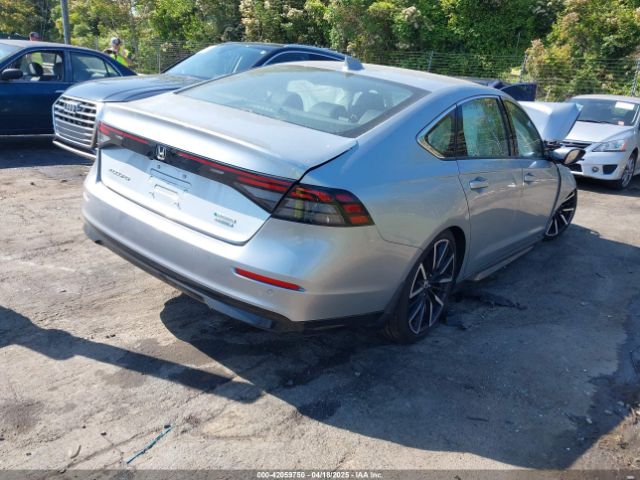 1HGCY2F85SA017082 Honda Accord Hybrid Touring