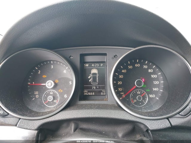 42059765 :رقم المزاد ، 3VWTL7AJ1AM697713 vin ، 2010 Volkswagen Jetta Tdi مزاد بيع
