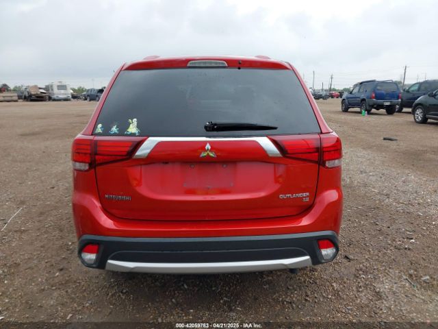 JA4AD3A33GZ034016 Mitsubishi Outlander Se