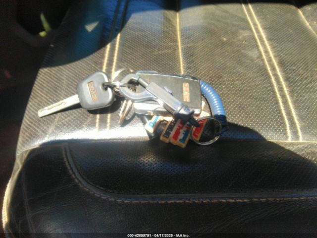 1GT12UEY0JF123557 GMC Sierra 2500hd Denali