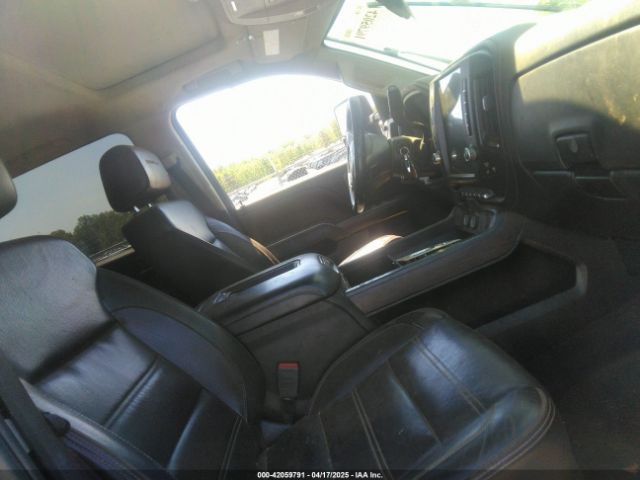1GT12UEY0JF123557 GMC Sierra 2500hd Denali