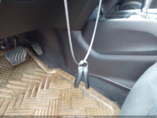 5N1AT2MV0FC778590 Nissan ROGUE SV