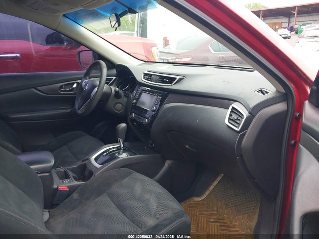 5N1AT2MV0FC778590 Nissan ROGUE SV