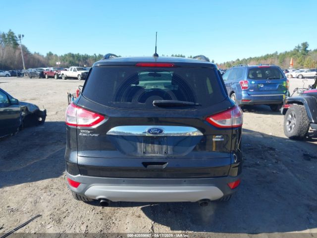 1FMCU9GX6FUB53648 Ford ESCAPE SE