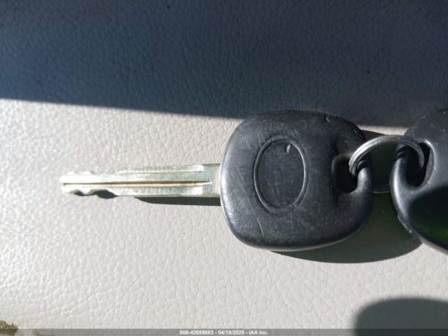 5TDKK3DCXES476334 Toyota Sienna Le V6 8 Passenger