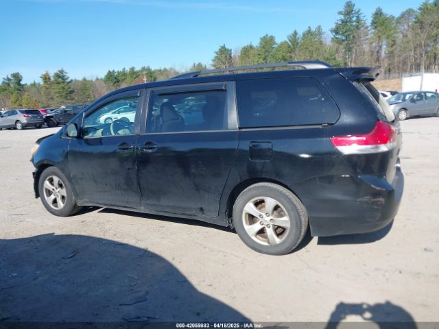 5TDKK3DCXES476334 Toyota Sienna Le V6 8 Passenger