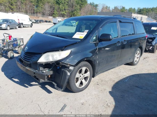 5TDKK3DCXES476334 Toyota Sienna Le V6 8 Passenger