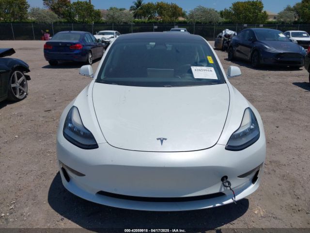 5YJ3E1EAXJF027179 Tesla MODEL 3