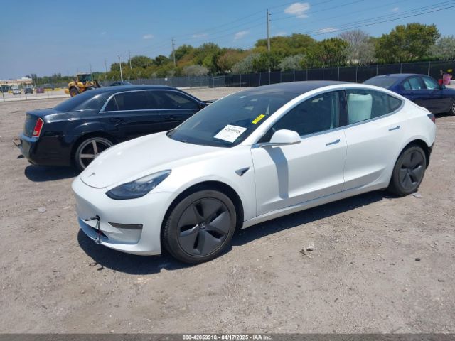 5YJ3E1EAXJF027179 Tesla MODEL 3