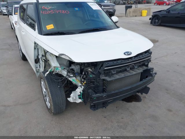 KNDJ23AU3M7147301 KIA SOUL LX