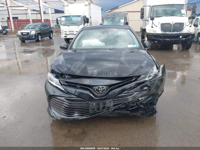 4T1B11HK2KU263910 Toyota CAMRY LE