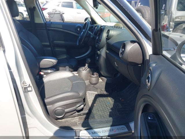 2013 MINI COUNTRYMAN WMWZC3C52DWP22139 Photo 4