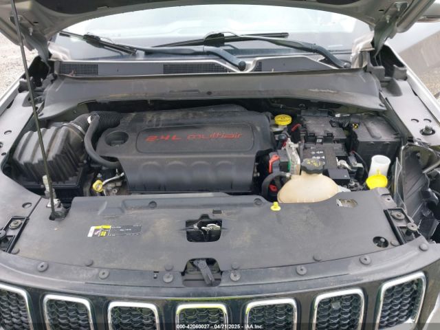 3C4NJDCBXJT365801 Jeep Compass Limited 4x4
