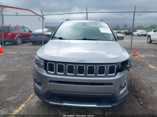 3C4NJDCBXJT365801 Jeep Compass Limited 4x4