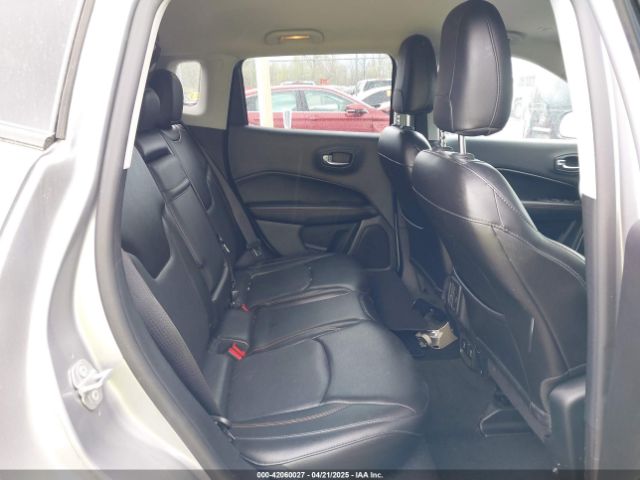 3C4NJDCBXJT365801 Jeep Compass Limited 4x4