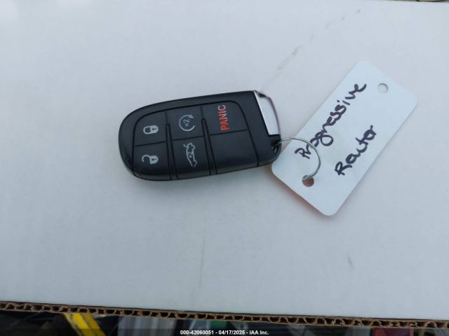 2C3CCABG9KH654079 Chrysler 300