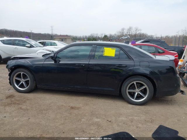2C3CCABG9KH654079 Chrysler 300