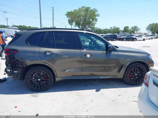 5UX33EU04R9U60278 BMW X5 M60i