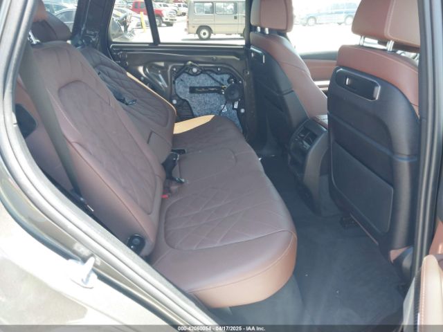 5UX33EU04R9U60278 BMW X5 M60i