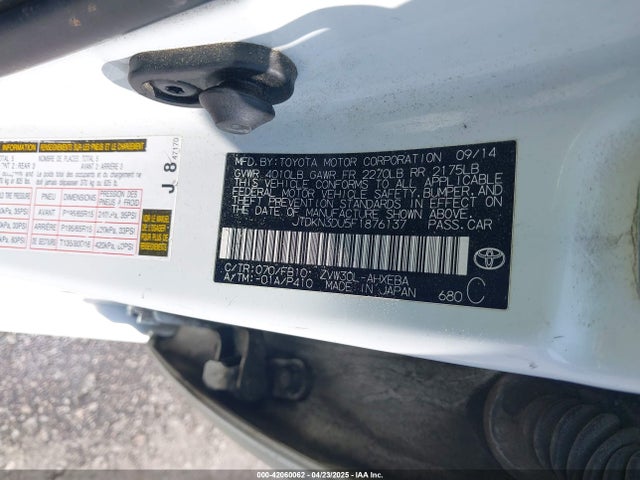 JTDKN3DU5F1876137 Toyota Prius Three