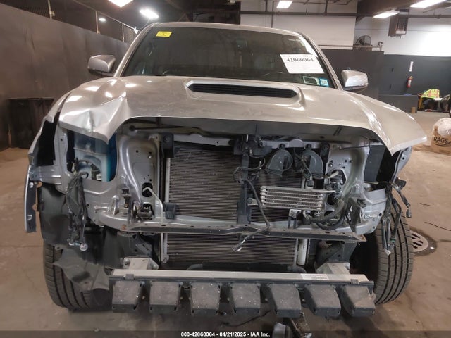 3TMCZ5AN1KM256173 Toyota Tacoma Trd Sport