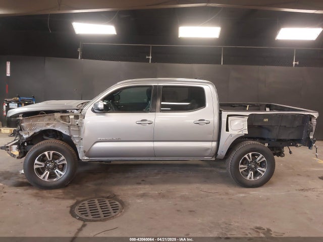 3TMCZ5AN1KM256173 Toyota Tacoma Trd Sport