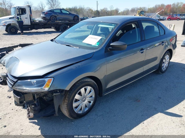 3VW267AJ8GM366591 Volkswagen Jetta 1.4t S