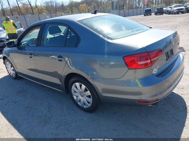 3VW267AJ8GM366591 Volkswagen Jetta 1.4t S