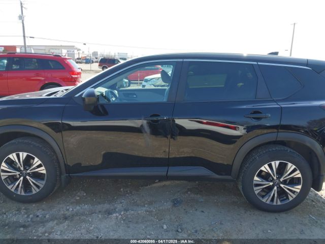 JN8BT3BB8PW485015 Nissan Rogue Sv Intelligent Awd