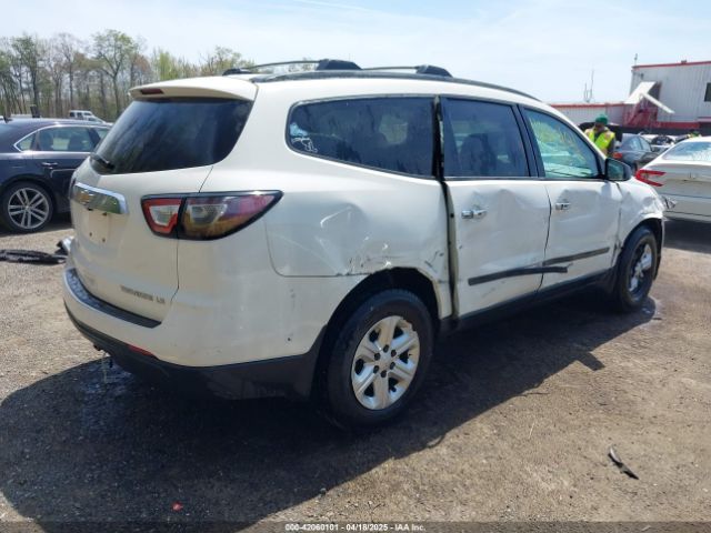 1GNKVFED8FJ257149 Chevrolet Traverse Ls