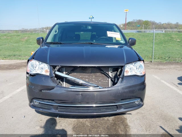 2C4RC1BGXGR141706 Chrysler Town & Country Touring