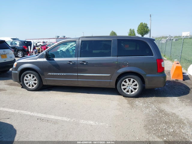2C4RC1BGXGR141706 Chrysler Town & Country Touring