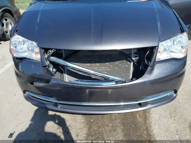 2C4RC1BGXGR141706 Chrysler Town & Country Touring