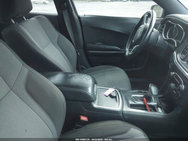2C3CDXHG6GH204727 Dodge Charger Sxt