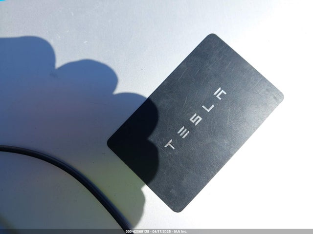 2023 TESLA MODEL Y 7SAYGAEEXPF800974 Photo 10