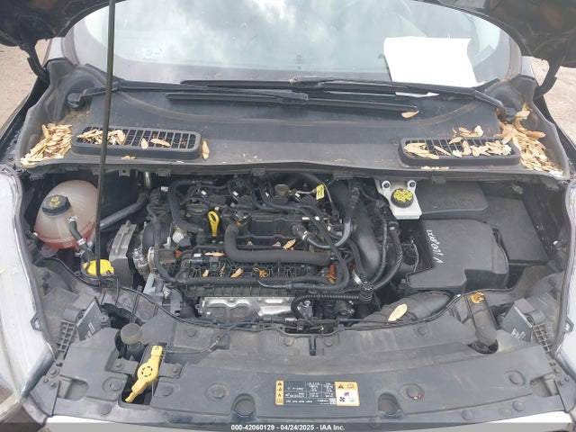 1FMCU9GD1KUA64828 Ford ESCAPE SE