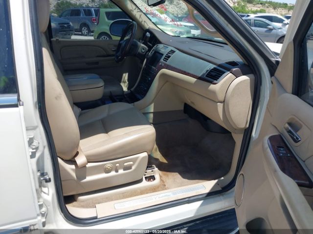 2009 CADILLAC ESCALADE ESV 1GYFC16289R101953 Photo 4
