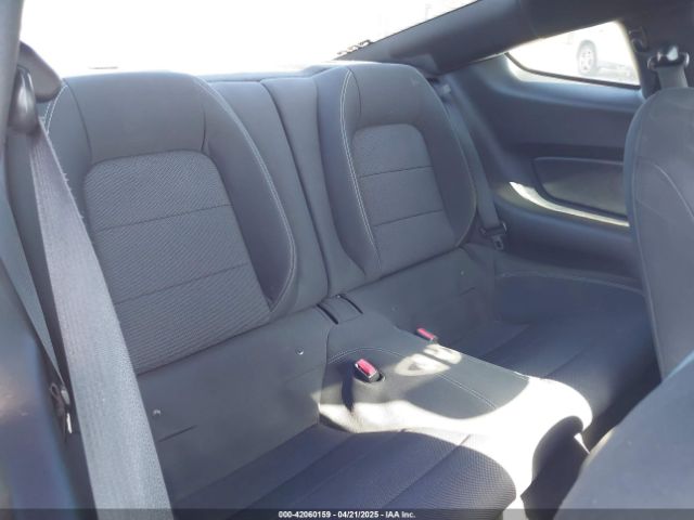 1FA6P8AM2G5290119 Ford Mustang V6