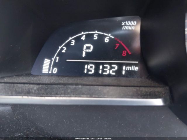 3MYDLBYV9HY183860 Toyota YARIS IA
