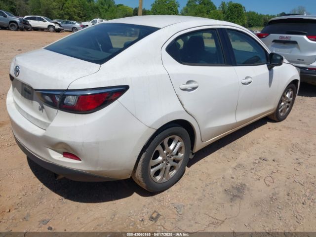 3MYDLBYV9HY183860 Toyota YARIS IA