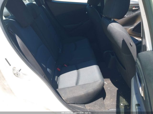 3MYDLBYV9HY183860 Toyota YARIS IA