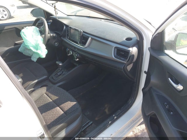 3KPA24AB2KE241607 KIA RIO S