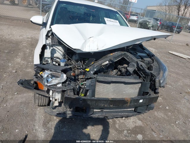3KPA24AB2KE241607 KIA RIO S