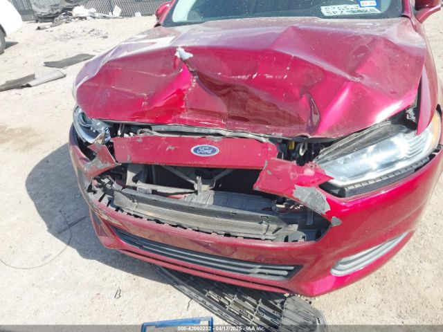 3FA6P0H72GR327216 Ford FUSION SE
